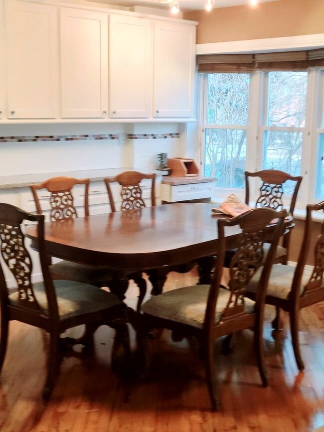 Photo - 630 Whitney Ave