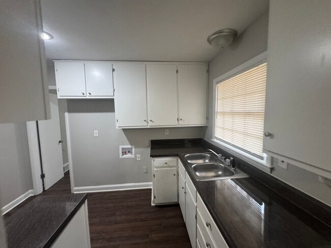 Photo - 1727 Goodhaven Dr