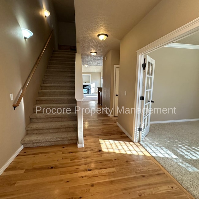 Photo - $2,165.00...Victory and Locust Grove.... GREAT 3 bedroom PLUS office and 2.5 bath home in Meridia...