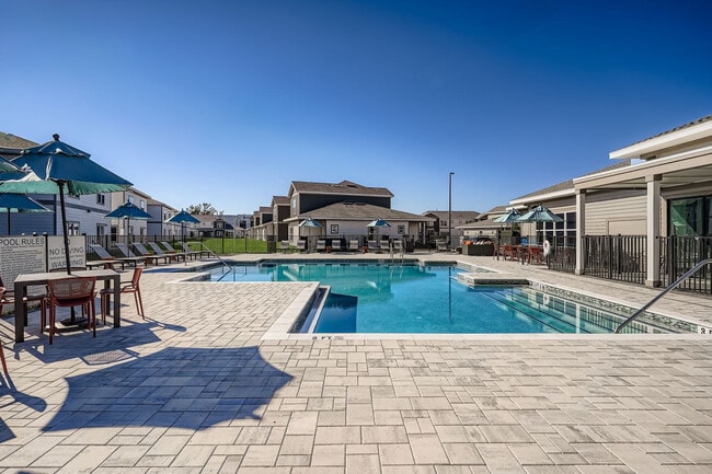 Photo - Magnolia at Lake Hamilton