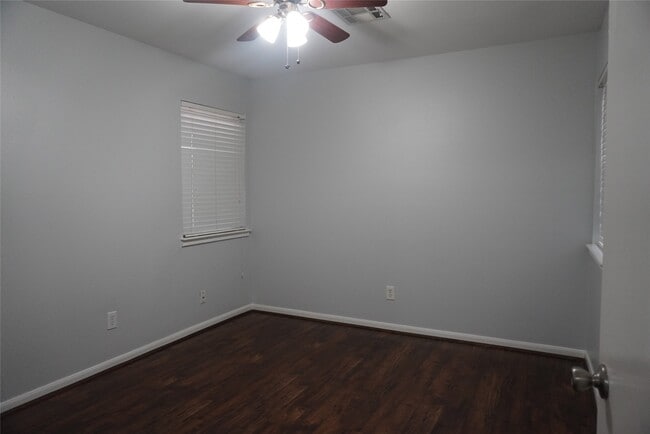 Photo - 10703 Wickersham Ln