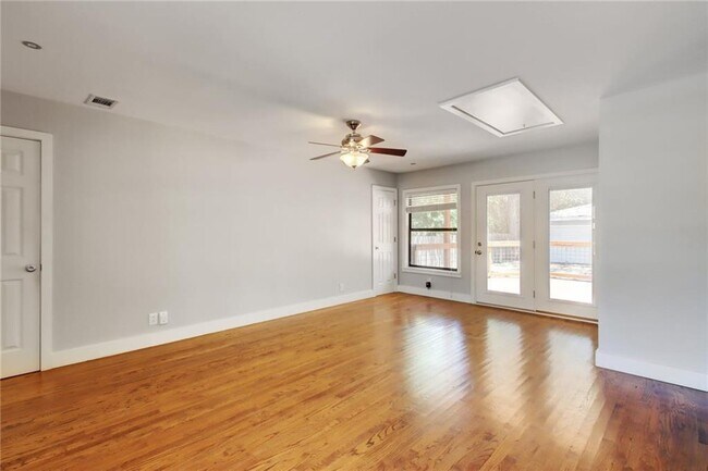 Photo - 1408 Ruth Ave