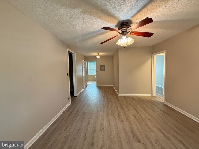 Photo - 230 N George Mason Dr Unit 230-4