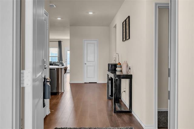 Photo - 1924 Willow Crk Rd