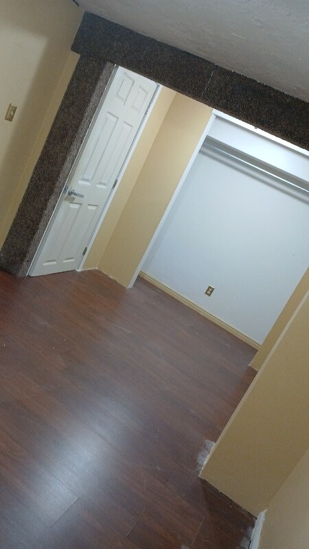 Photo - 674 E 675 N