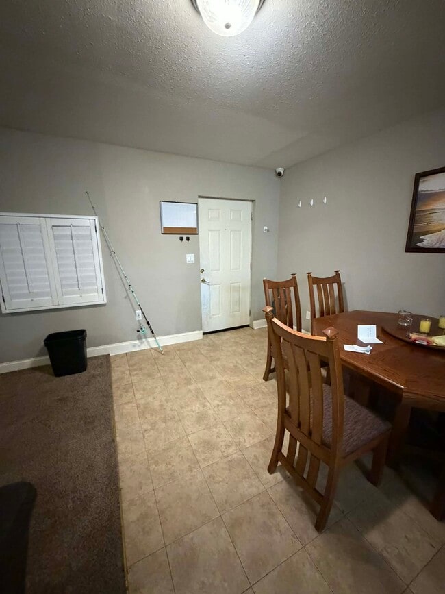 Photo - 6610 Golden Gate Pkwy