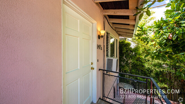 Building Photo - CHarming 1Bedroom 1Bathroom In Prime Bever... Rental