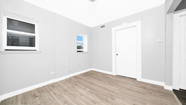 Photo - 1831 W 21st Pl Unit 1R