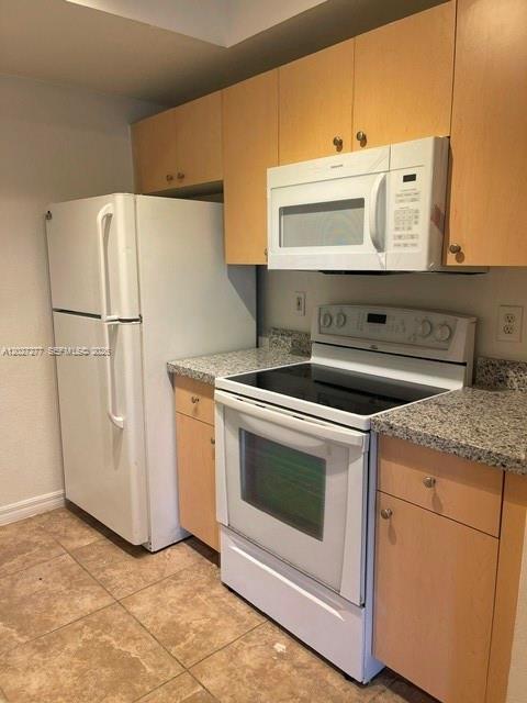 Photo - 2560 Centergate Dr Unit 102