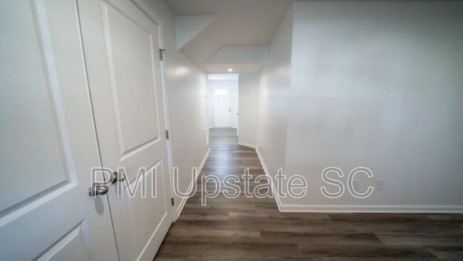 Photo - 226 Coldwater Creek Ct