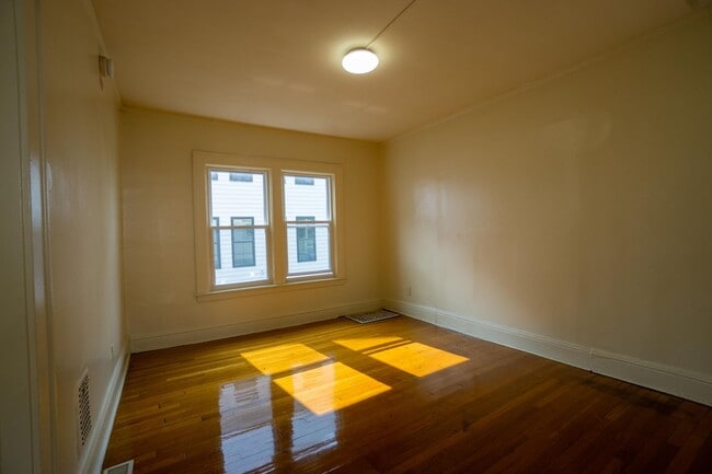 Photo - 1020 Madison St Unit Madison 1020.1