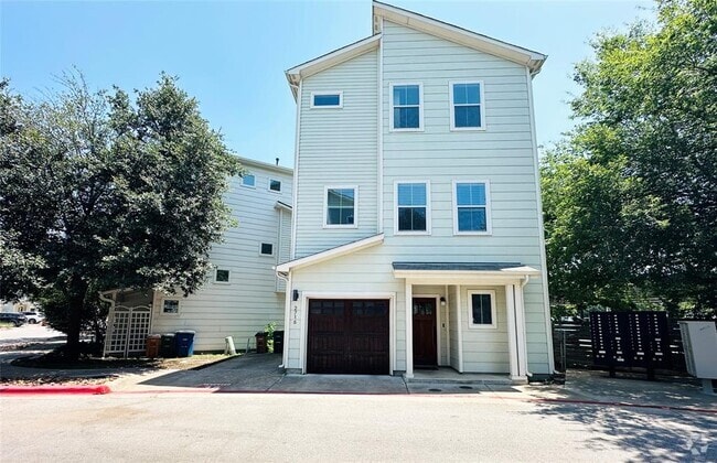 Building Photo - 2716 Halcyon Dr Unit 38 Rental