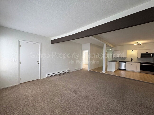 Photo - 635 Cedar St Unidad A