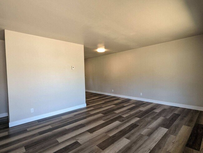 Photo - 2-bedroom 1-bathroom duplex in Eugene