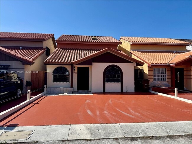 Building Photo - 2732 W 54th St Rental