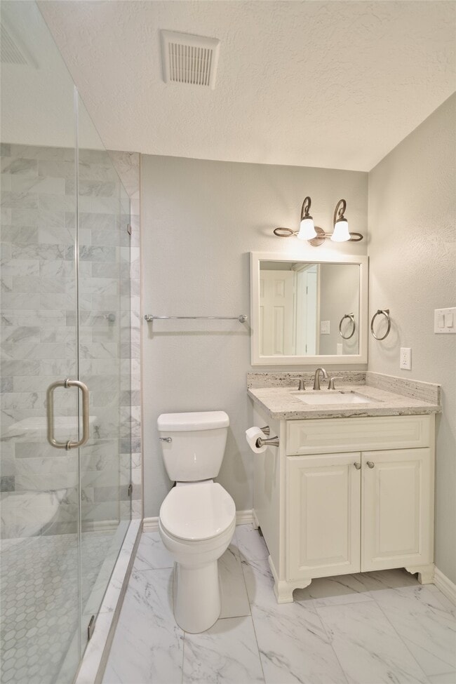 Photo - 6 Glen Canyon Pl