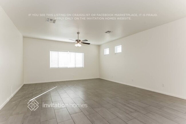 Photo - 16440 S 10th St