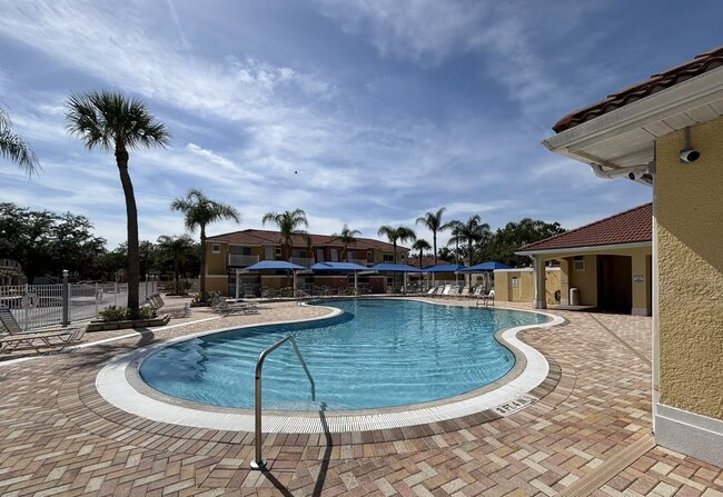 Photo - 1037 Park Ridge Cir