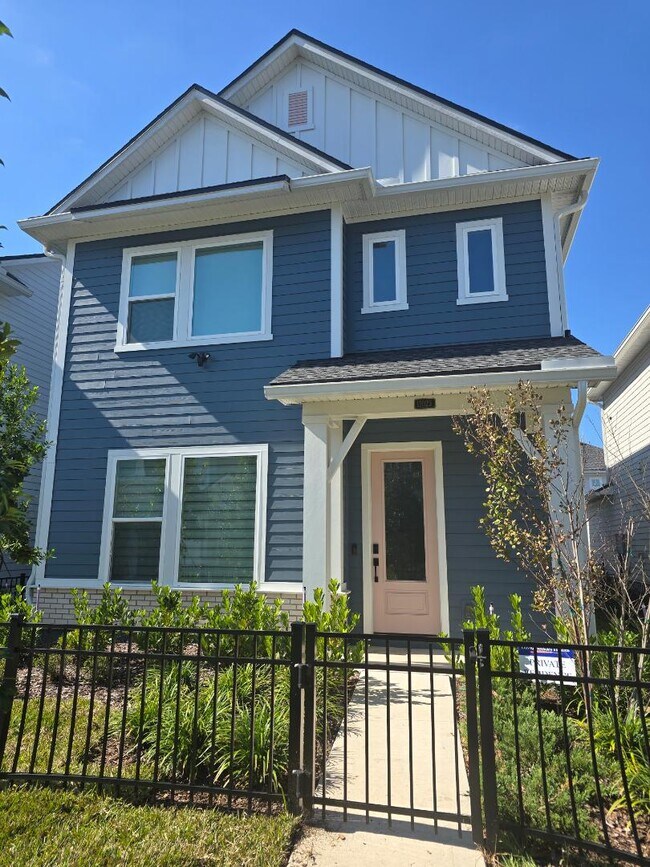 Photo - 11023 Cosmic Wy