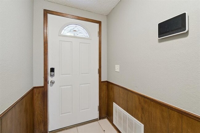 Photo - 1205 Swan Lake Rd