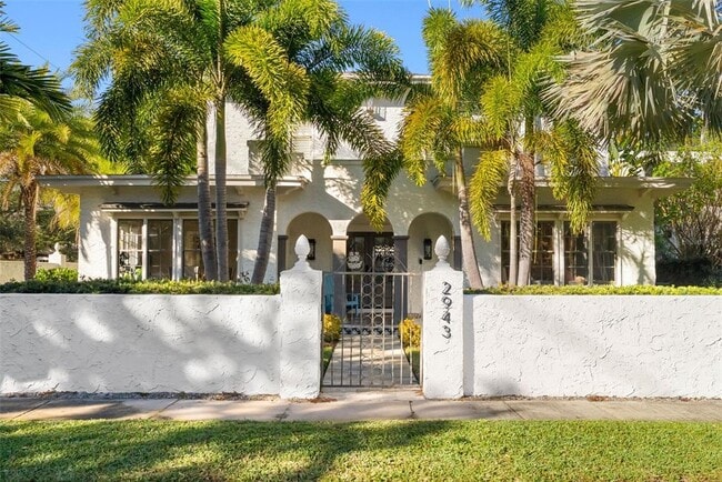 Building Photo - 2943 W Bayshore Ct
