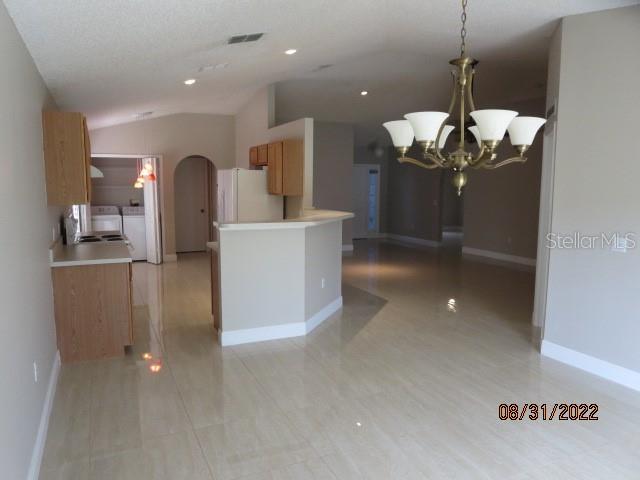 Photo - 190 Lake Shepard Dr