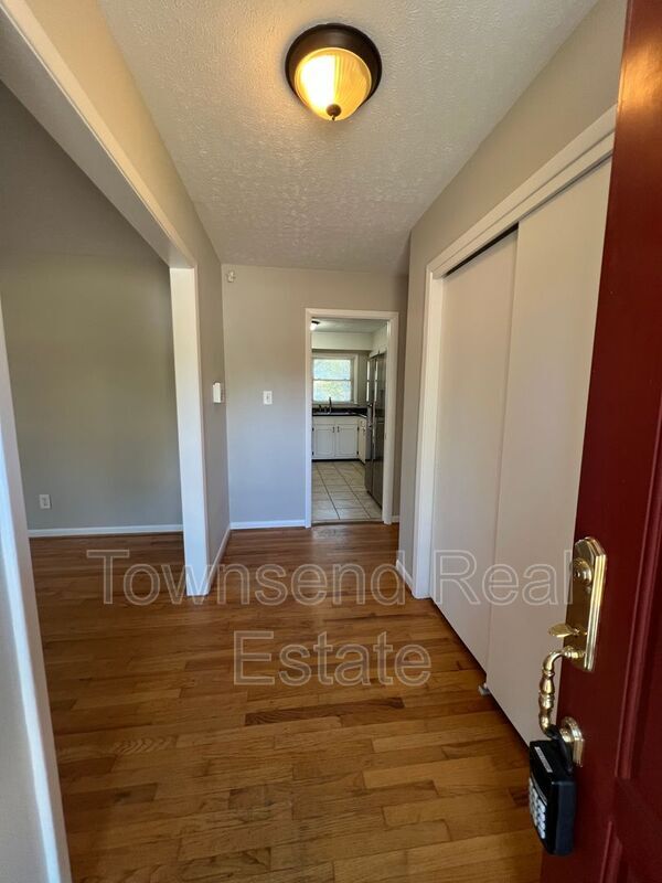 Photo - 5313 Hampton Rd