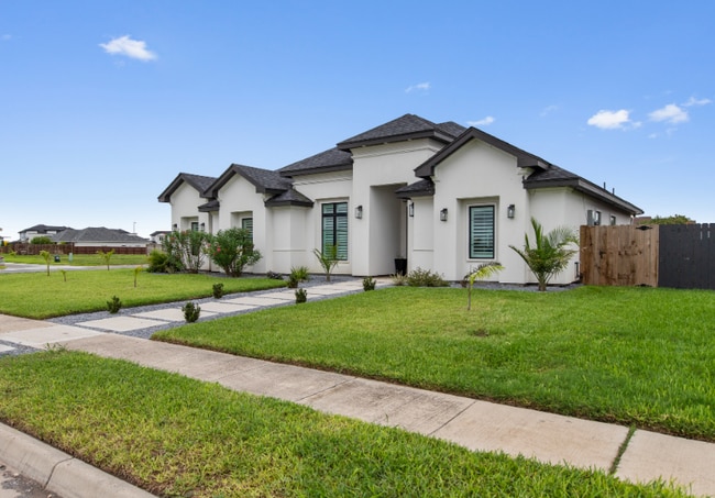 Photo - 112 Talon Dr