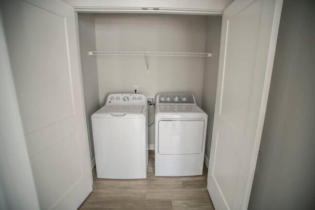 Photo - Riverbend Flats