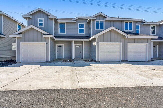 Building Photo - 9426 Apple Ridge Ln Unit 9426 Apple Ridge 604