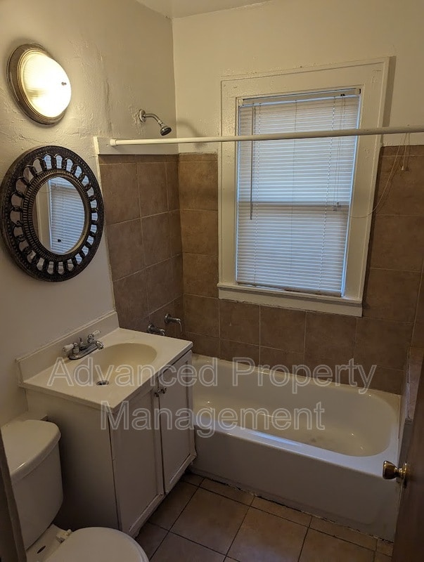 Photo - 4023 N 24th Pl