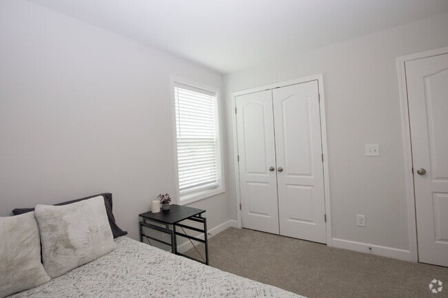 Building Photo - 88 Kensington Dr Rental