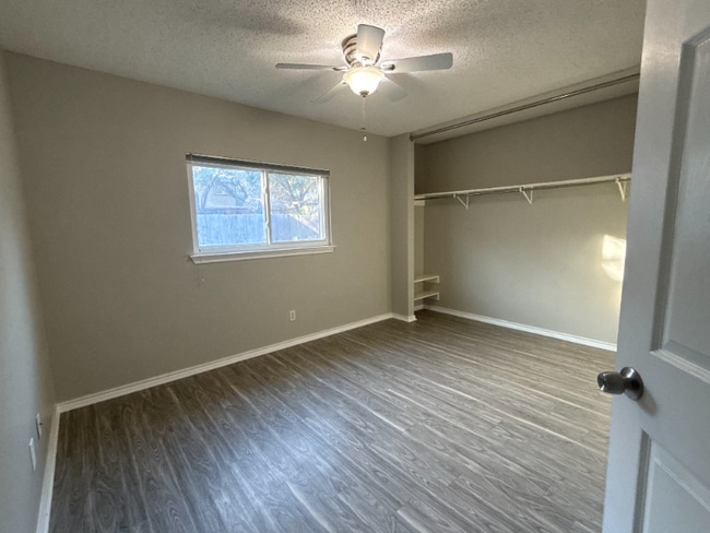 Photo - 8343 Morning Grove