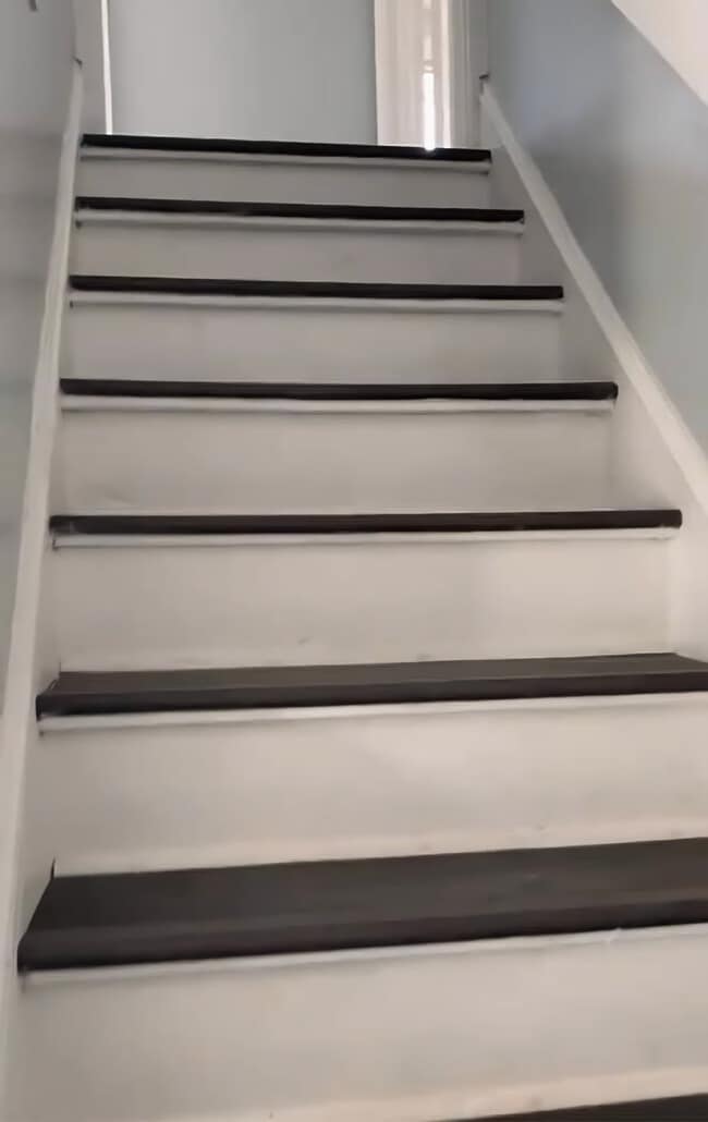 Photo - 201 Coulbourn Mill Rd