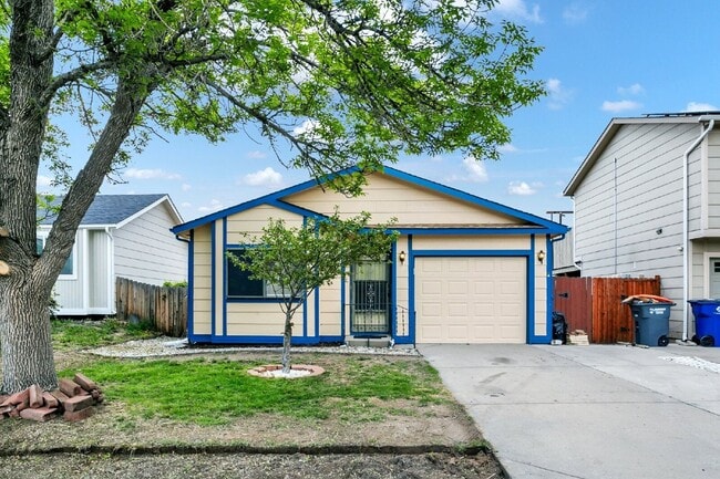 Building Photo - 6376 Chantilly Pl