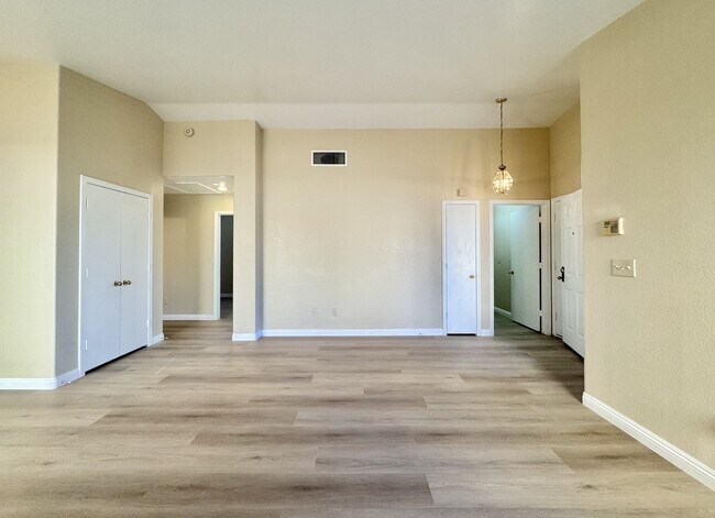 Photo - 1009 Torington Dr