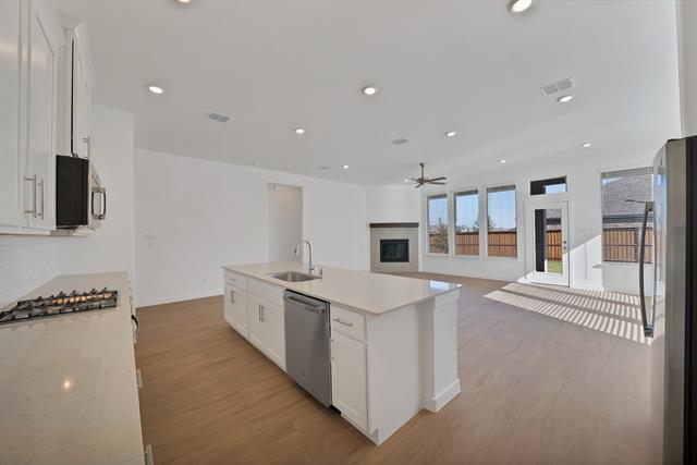 Photo - 1505 Adams Dr