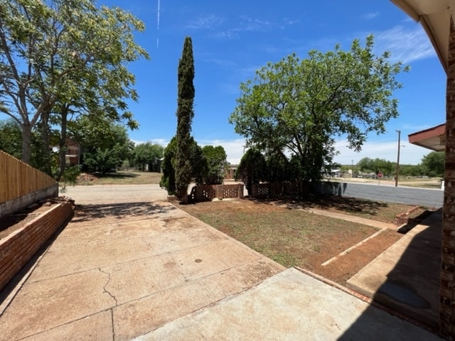 Photo - 612 Pecan St