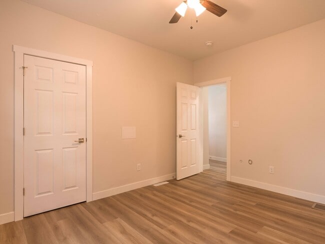 Photo - 821 Jefferson Ave