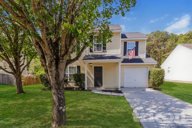 Building Photo - 2656 Captains Watch Rd NE