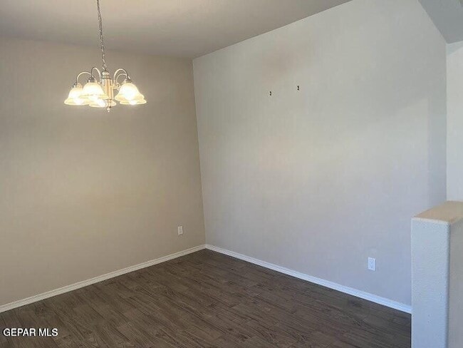 Photo - 7561 Red Cedar Dr