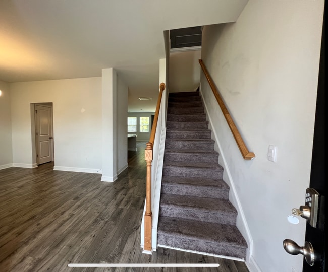 Photo - 280 Calhoun Fls Dr