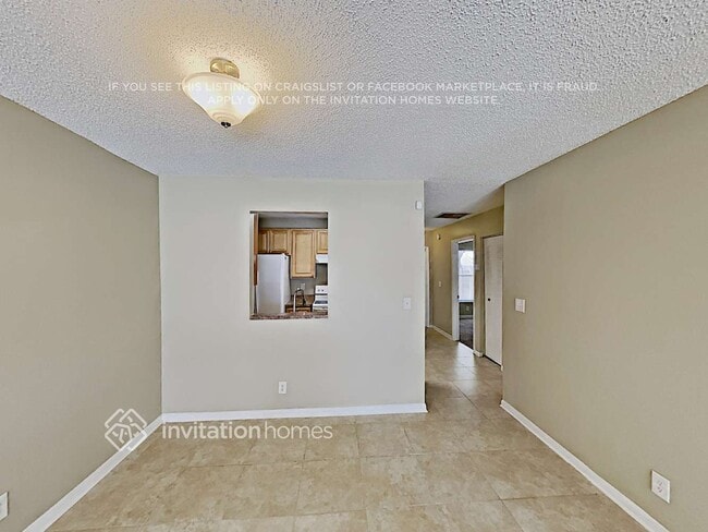 5187 Glencove Ln