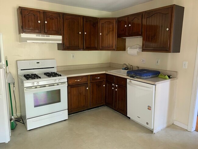 Photo - 39 Mishawum Rd