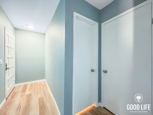 Photo - Spacious 2BD/2BA Condo in Hillcrest with Private Balcony, Community Pool & Tennis Court