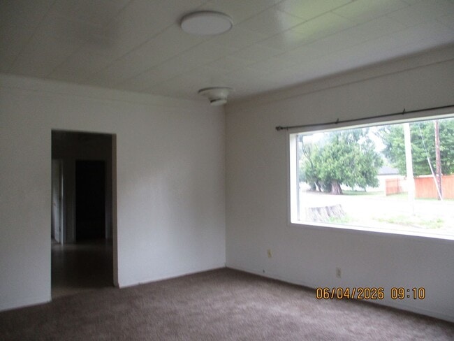 Photo - 804 W Marcy Ave
