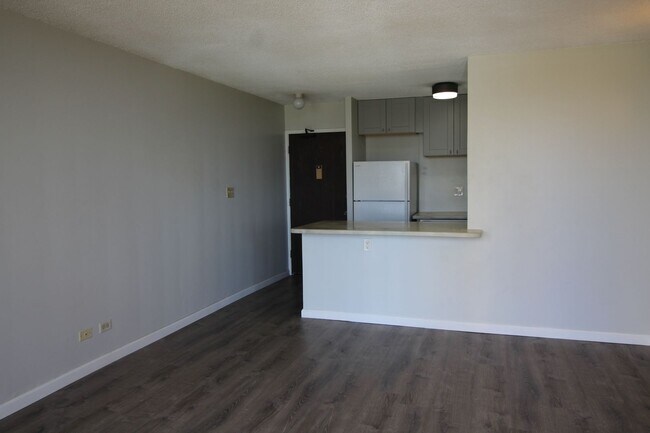 Photo - Beautifully upgraded 1 bedroom end unit! Unit 504
