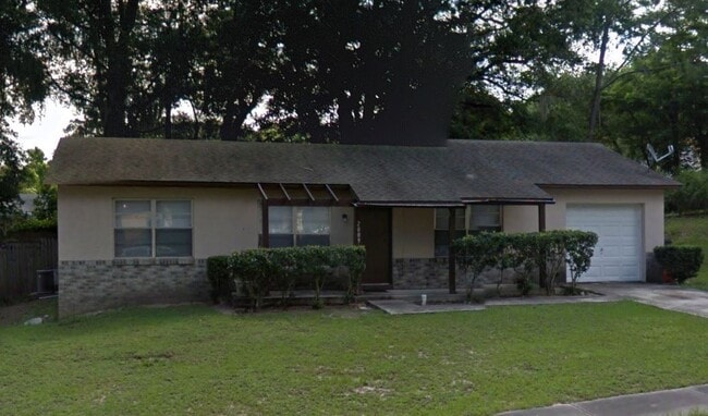 Building Photo - Lovely Home Available NOW!