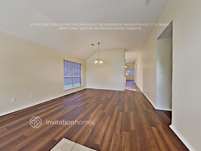7409 Armstrong Ln