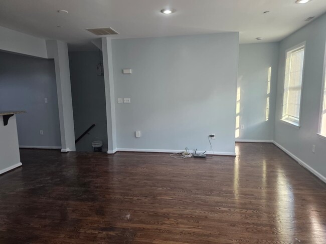 Photo - 4407 Driftwood Dr